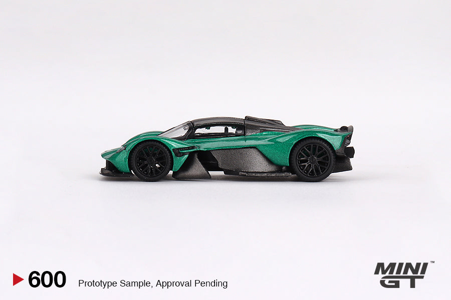 Aston Martin Valkyrie Aston Martin Racing Green 1:64