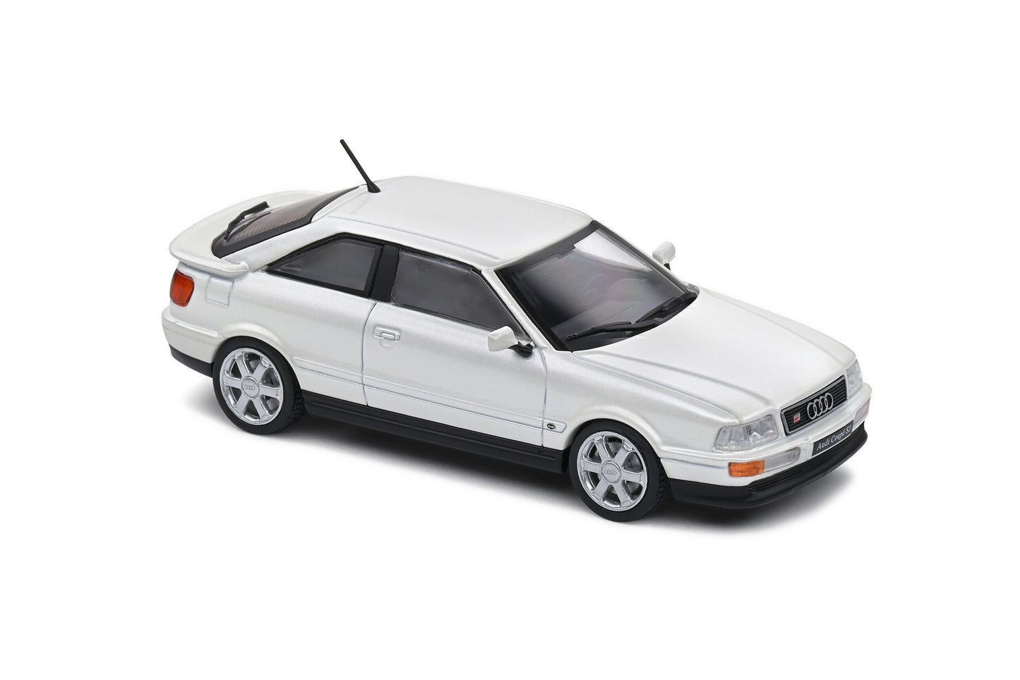 Audi Coupe S2 Pearl White 1992 1:43