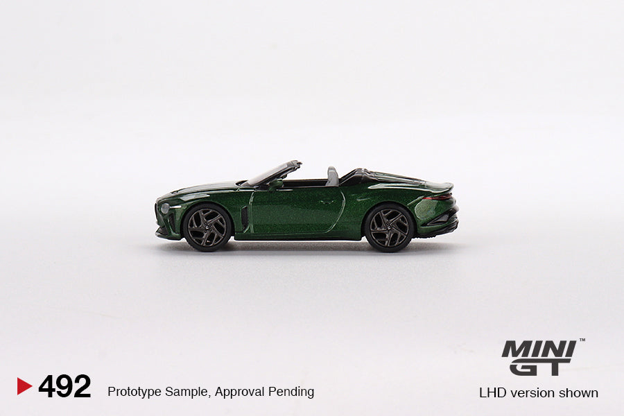 Bentley Mulliner Bacalar Scarab Green 1:64